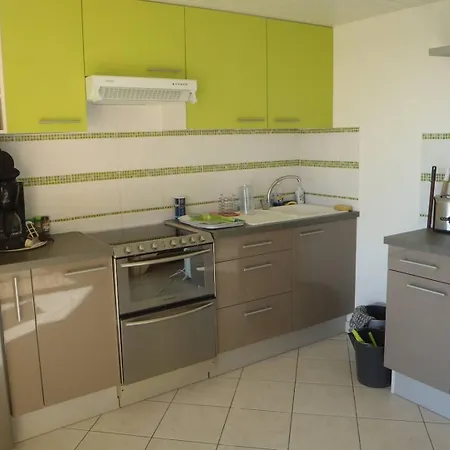شقة Appt 3 Pces Mez 45m2 Et Terrasse 7m2 Ref4000